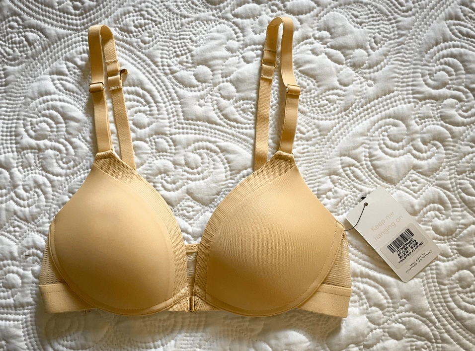 Front-Close No-Wire Bra